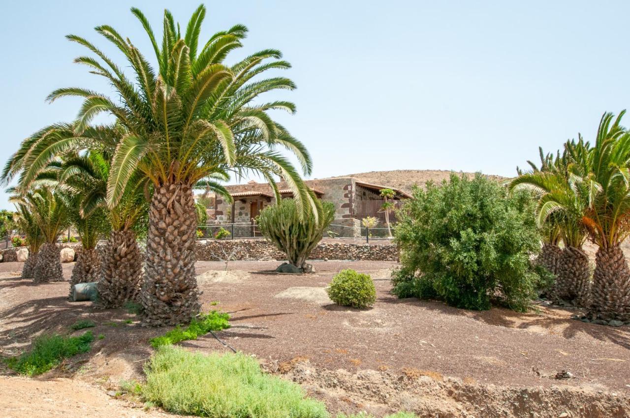 La Bella Tuineje Villa Bagian luar foto