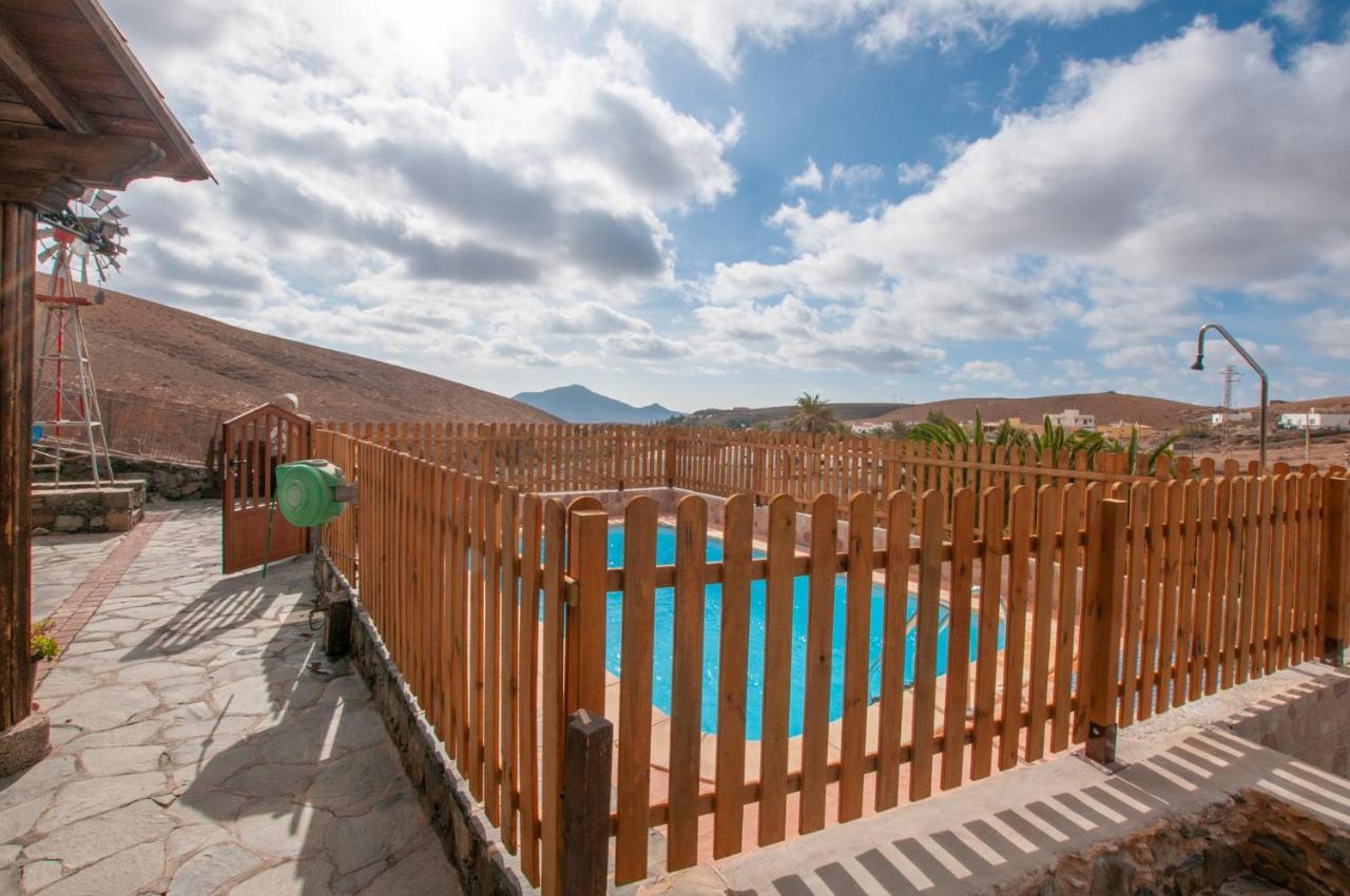 La Bella Tuineje Villa Bagian luar foto