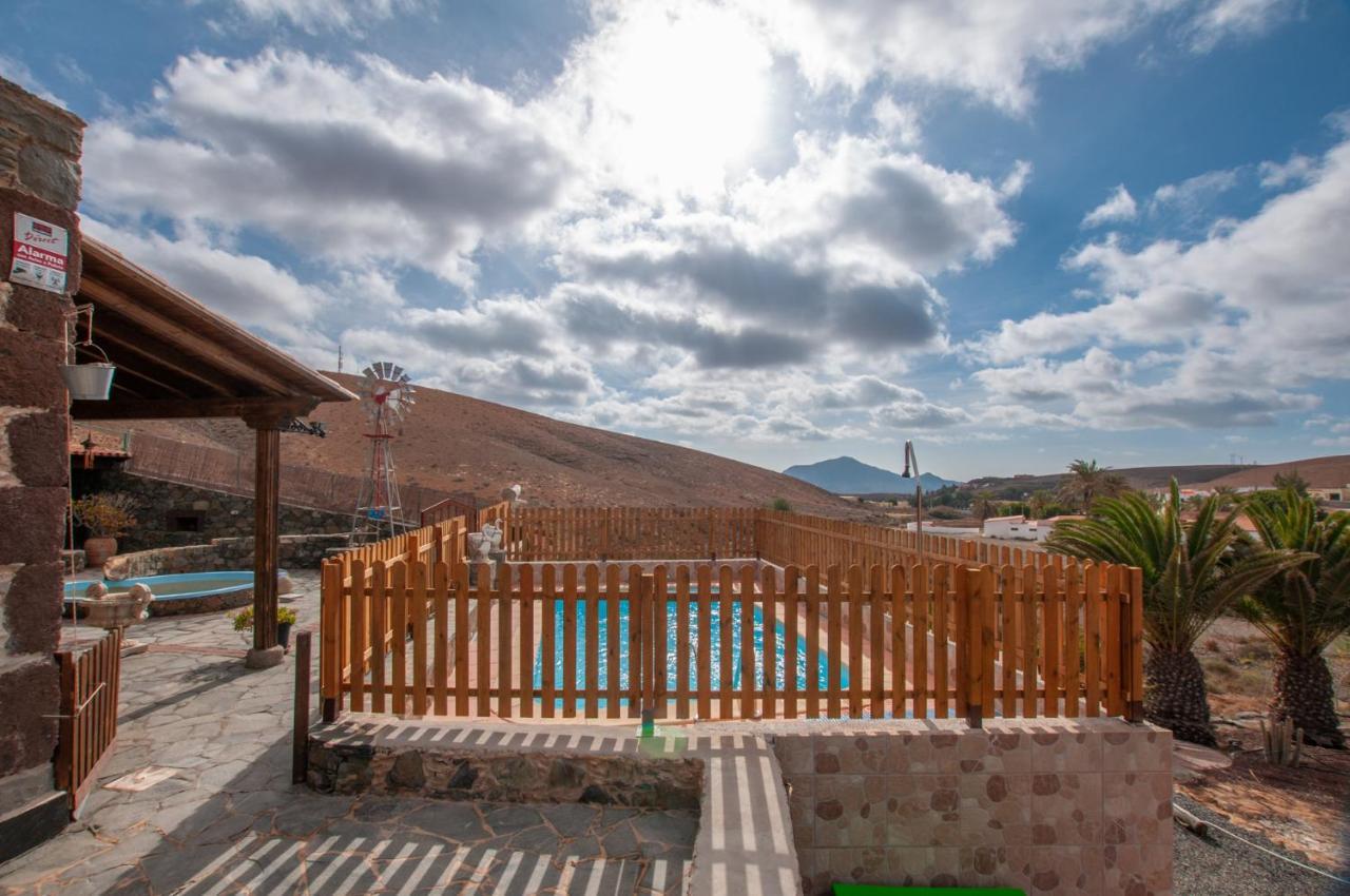 La Bella Tuineje Villa Bagian luar foto